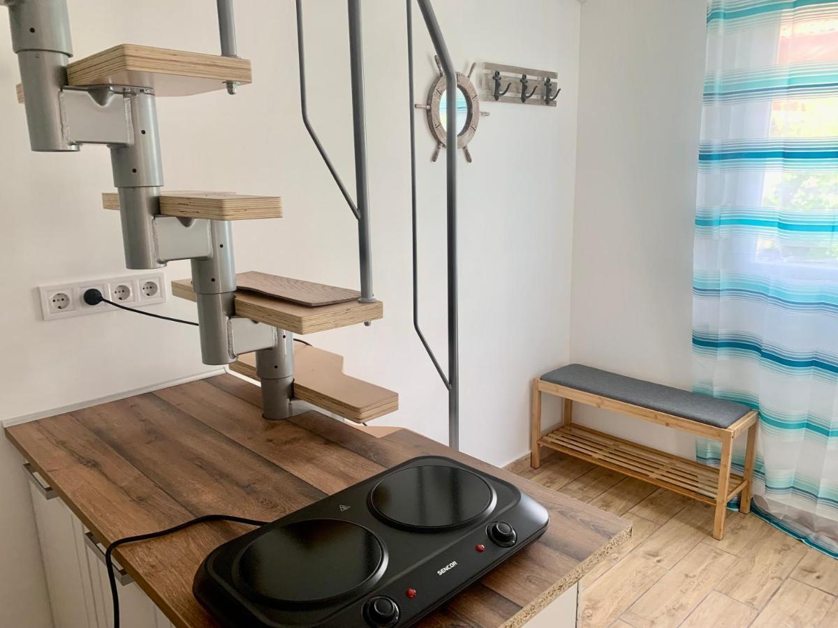 Oeboel Apartman Balatonboglar Exterior photo