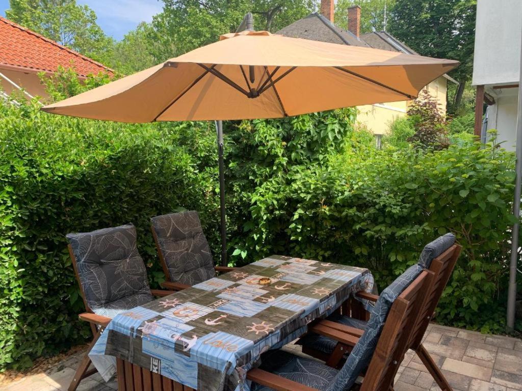Oeboel Apartman Balatonboglar Exterior photo